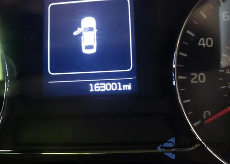 2018 Kia Forte Lx z USA, uszkodzony, nr VIN 3KPFL4A79JE263858